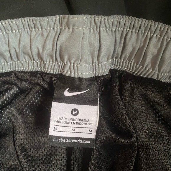 Nike Men’s Swim Trunks - Picture 6 of 7